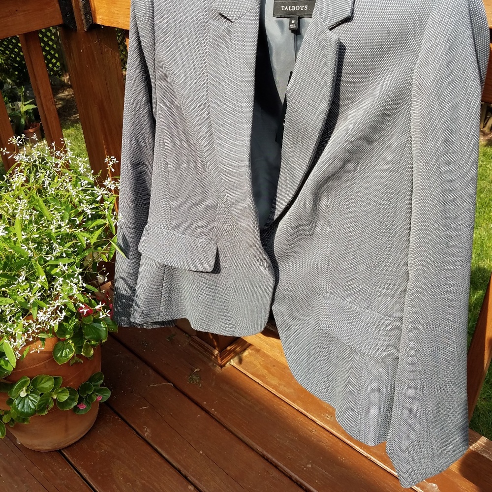 Talbots Perfect Gray Lightweight Jacket - Picture 8 of 8